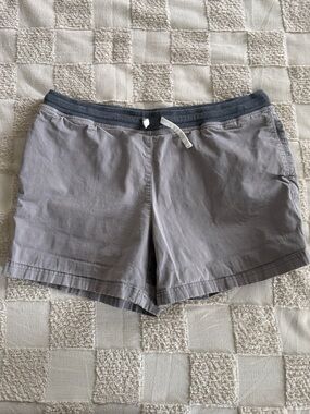 Chubbies Men's Casual Short - 5.5” Inseam size XL